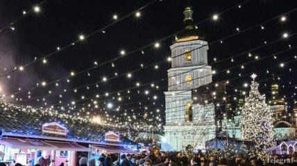 Новый год на Софийской площади встретили 130 тысяч человек