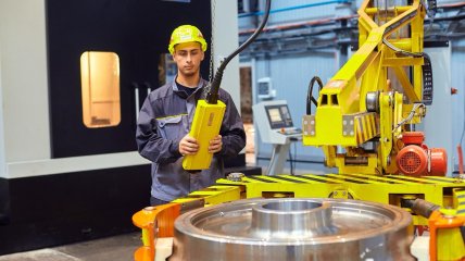 "Интерпайп" Пинчука стал лучшим работодателем в номинации "Поддержка защитников и защитниц"