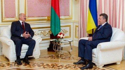 Янукович и Лукашенко отмечают потенциал в развитии отношений 