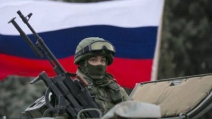 Стало известно, сколько российских военных и техники находятся в Крыму