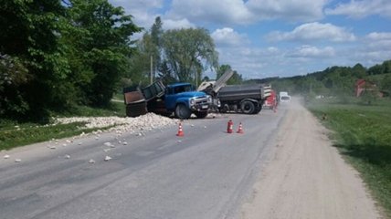 В Тернопольской области столкнулись грузовики: есть пострадавшие
