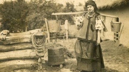 Украинские женщины 100 лет тому назад (Фото)