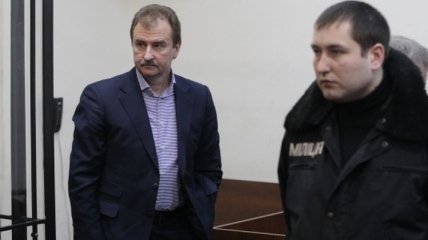Попов прибыл в суд