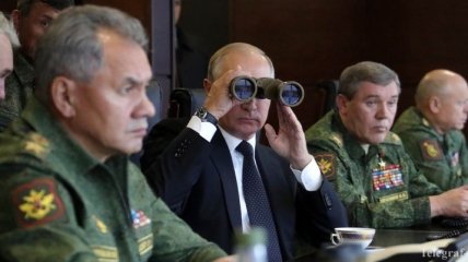 В РФ по приказу Путина начали внезапную проверку боеготовности вооруженных сил