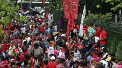 Бразильцы протестуют против ЧМ-2014 