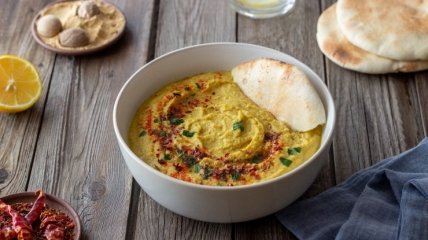 Бюджетна літня закуска — кабачкова намазка