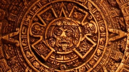 Люди со всего мира развенчают миф о конце света по календарю майя