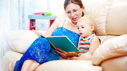 Как научить ребенка чтению с пеленок: 5 действенных способов
