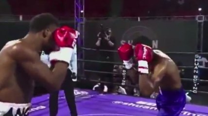Нокаут месяца: боксер вырубил дебютанта одним ударом (видео)
