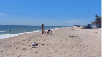 Пляжи Бердянска в этом году немноголюдны