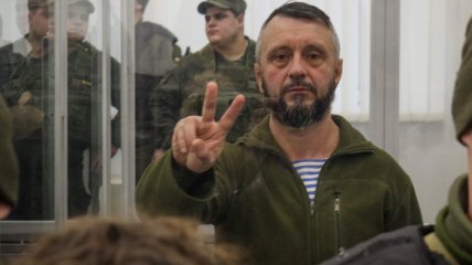 Обвиняемого в убийстве Шеремета Андрея Антоненко выпустили из-под стражи (видео)
