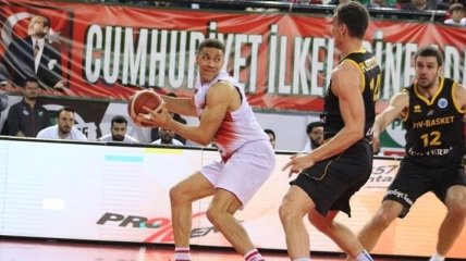 Киев-Баскет вылетел из Кубка Европы FIBA, проиграв во второй раз Каршияке