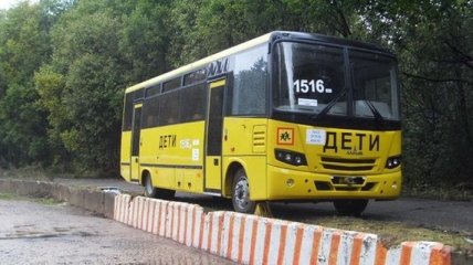 Школьному автобусу МАЗ-257 устроили краш-тест (Фото)