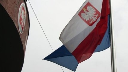 МИД Польши извинилось за коррупционеров в луцком консульстве