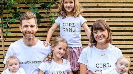 Смешные фото отца четырех дочек покорили социальные сети