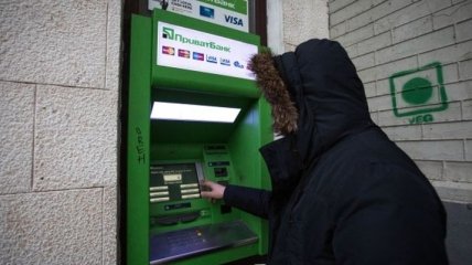 "ПриватБанк" за месяц предотвратил 4,5 тысячи мошеннических операций