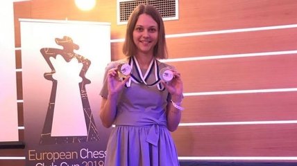 Украинка Анна Музычук - в топ-5 сильнейших шахматисток мира