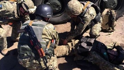 "Перемирие" на Донбассе: 28 вражеских обстрелов 
