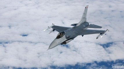 Истребитель НАТО перехватил военный самолет РФ