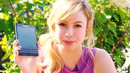 BlackBerry начинает продажи смартфона с квадратным дисплеем 