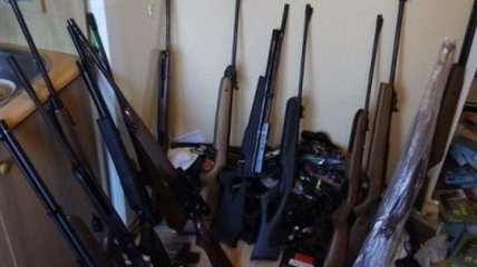 Полиция обнаружила в квартире киевлянина склад оружия