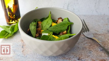 Топ-7 безумно вкусных и легких салатов со шпинатом: пошаговые рецепты с фото