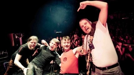 Для украинских военных эстонская рок-группа собрала €100 тысяч