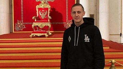 Украинский клуб уволил игрока после его демонстративной поездки в Россию