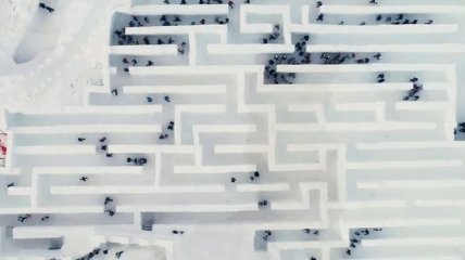 Самый большой снежный лабиринт в мире (9 фото + 1 видео)