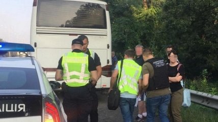 Полиция задержала злоумышленников, нелегально перевозивших людей из ОРЛО
