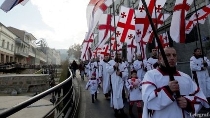 По всей Грузии прошли праздничные шествия "Алило"