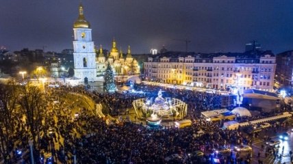 Украинцы на новогодние праздники будут отдыхать на 1 день меньше