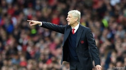 Руководство "Арсенала" не торопиться продлевать контракт с Арсеном Венгером