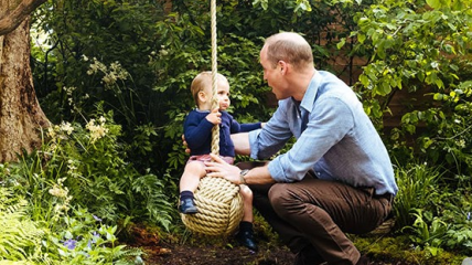 Кейт Миддлтон и принц Уильям: новые фото с детьми 