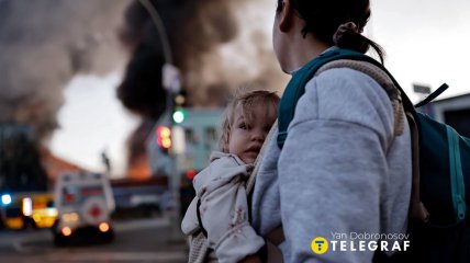 В этом кадре - вся суть жизни украинцев сейчас