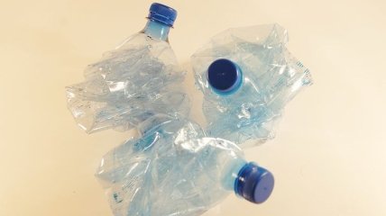Парадоксальное решение: пластиковые бутылки спасут от устойчивости к антибиотикам