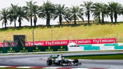 Формула-1. Гран-при Малайзии начнется с минуты молчания
