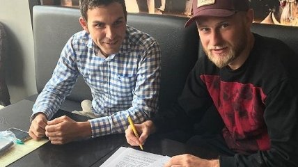 Безус подписал контракт с "Сент-Трюйденом"