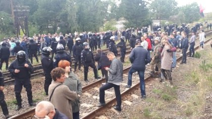 Задержанных на Львовщине за блокаду вагонов с углем отпустили