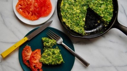 Корисна фрітата з травами — простий і швидкий рецепт