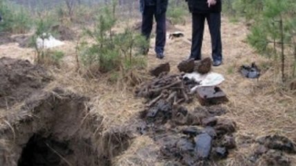 "Черные археологи" получили срок за надругательство над могилой