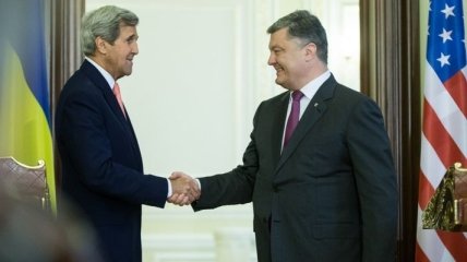 Встреча Порошенко и Керри: Украина бесспорно продвигается вперед