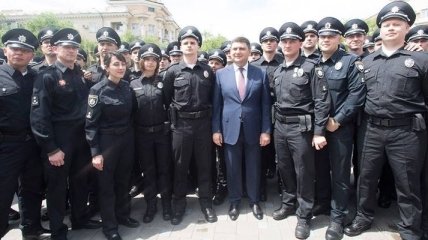 В Мариуполе начала работать патрульная полиция Украины