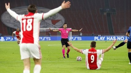 Аталанта Малиновского пробилась в плей-офф Лиги чемпионов, обыграв прямого конкурента (видео)