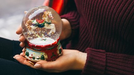 Просто виберіть одну кулю і дізнайтеся, що на вас чекає