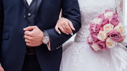 В Австрії обмежили кількість людей на весіллях і похоронах
