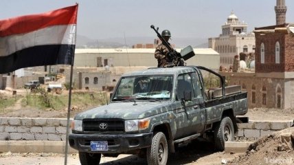Йеменские повстанцы атаковали военный аэродром Саудовской Аравии