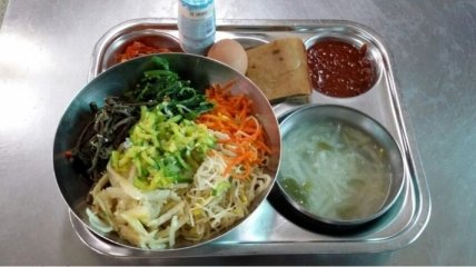 Что приносят с собой на обед в школу корейские дети (Фото)