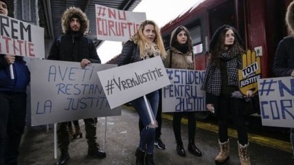 В Румынии возобновились антиправительственные протесты