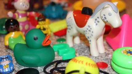 Іграшки, виготовлені до 2014 року, можуть бути шкідливими та токсичними